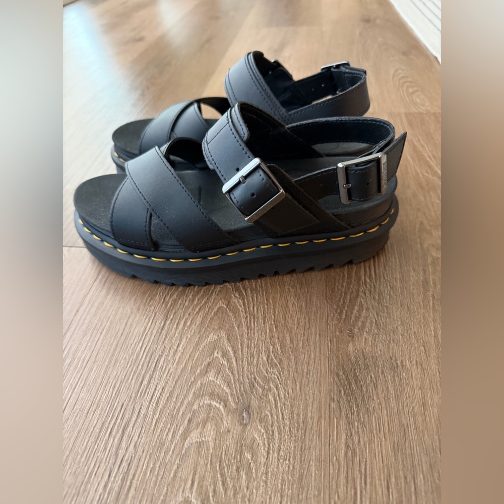 Dr. Martens Voss II Women's Sandals 7 - Picture 2 of 4